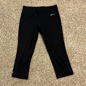 ASICS Cropped leggings size xs